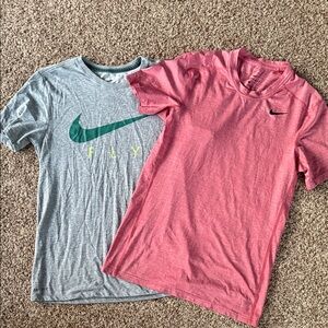 Nike Mens DRI-FIT size small Short Sleeve Tees